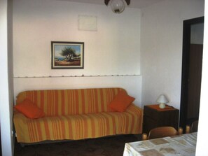 Living area - Appartement in Jelsa mit Garten und Grill by Interhome (Hvar/Jelsa)