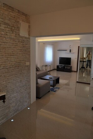 TV, fireplace, DVD player - "Sofija" mit Whirlpool by Interhome (Brač/Povlja)