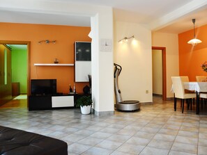 Interior - "Mladinic A1" mit Terrasse by Interhome (Brač/Pučišća)