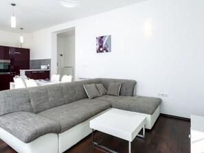 Living area - in Dugi Rat mit Großer Terrasse by Interhome (Dugi Rat)