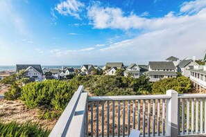 Property grounds - Queen's View - NEW for 2026! (Bald Head Island)