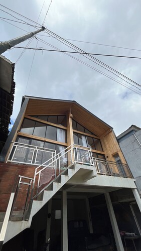 Rees Cabin & Homestay