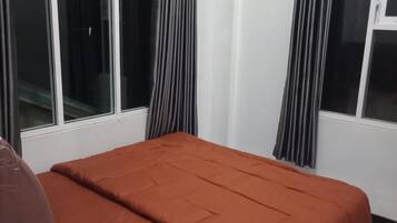 Superior Room | Desk, free WiFi, bed sheets