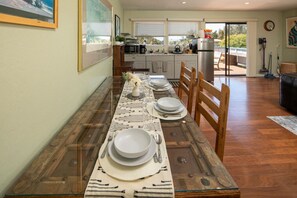 Dining - Ocean Breeze Retreat — Pacific Grove Tranquility (Pacific Grove)