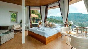 Deluxe Villa, 1 Katil Raja (King), Balcony, Mountain View | Cadar katil 