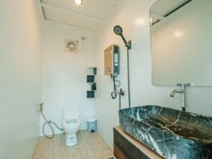 Villa Deluxe, 1 très grand lit, balcon, vue montagne | Salle de bain