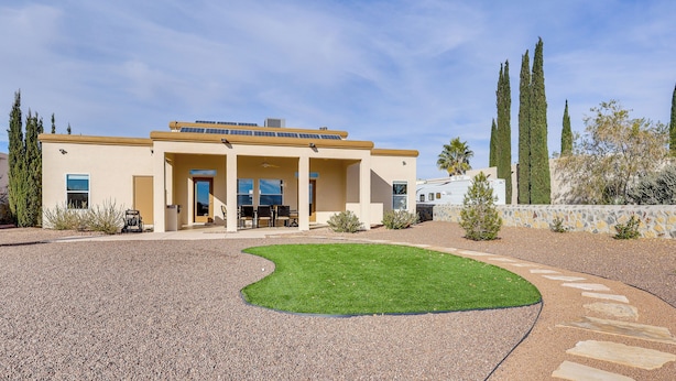 Exterior - Golf, Hike & Stargaze: Quiet Home in Las Cruces (Las Cruces)