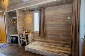 مكتب وواي فاي مجانًا