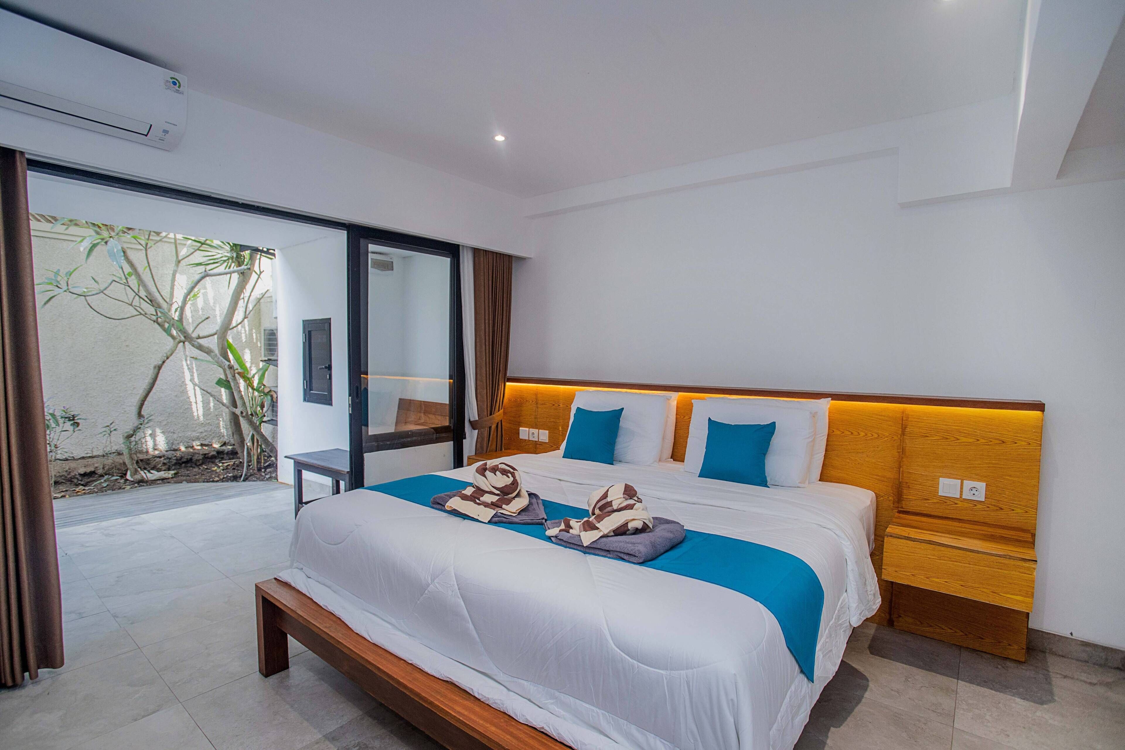 Standard Double Room, Balcony | Desk, free WiFi