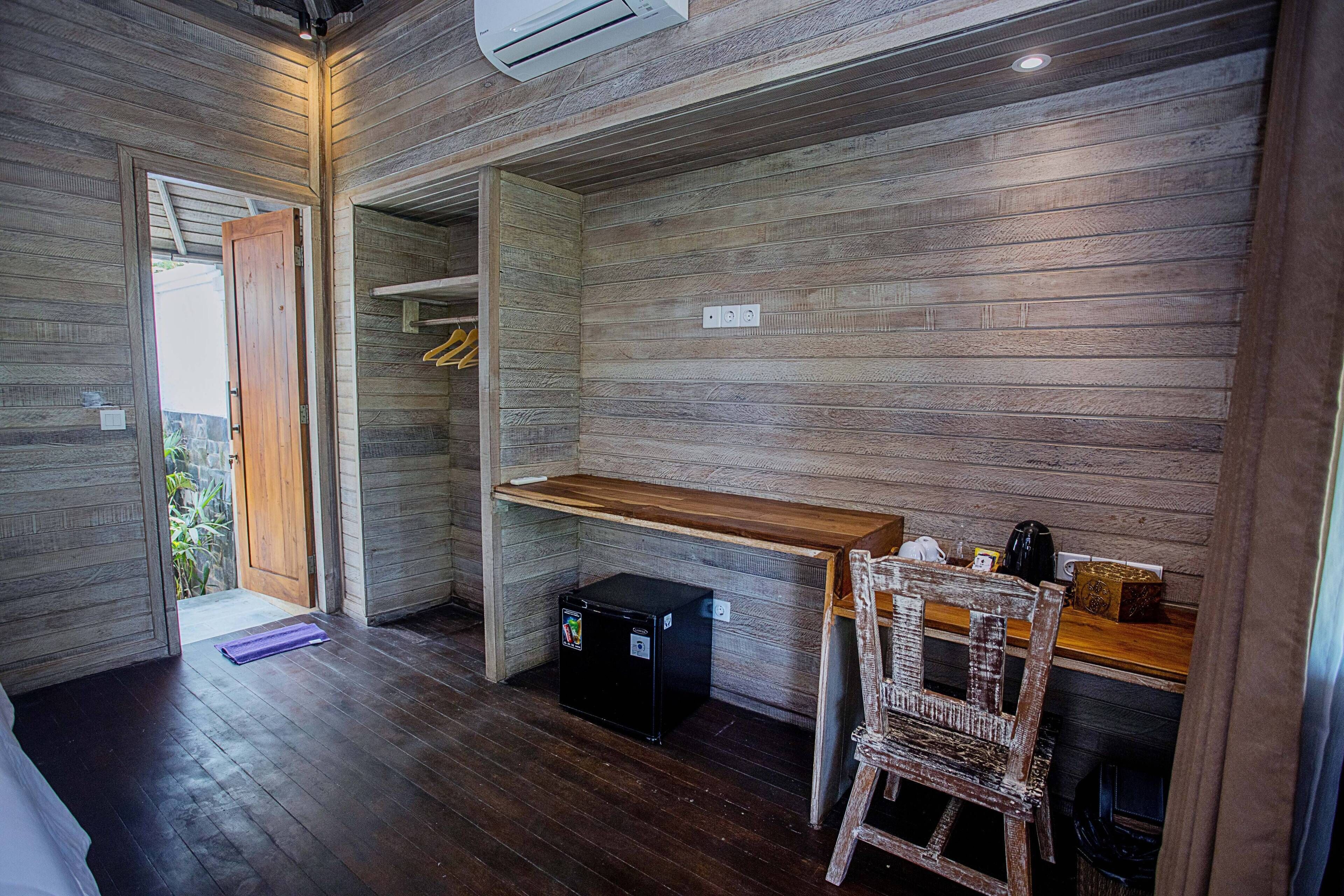 Familien-Doppelzimmer, Balkon, Gartenblick | Schreibtisch, kostenloses WLAN