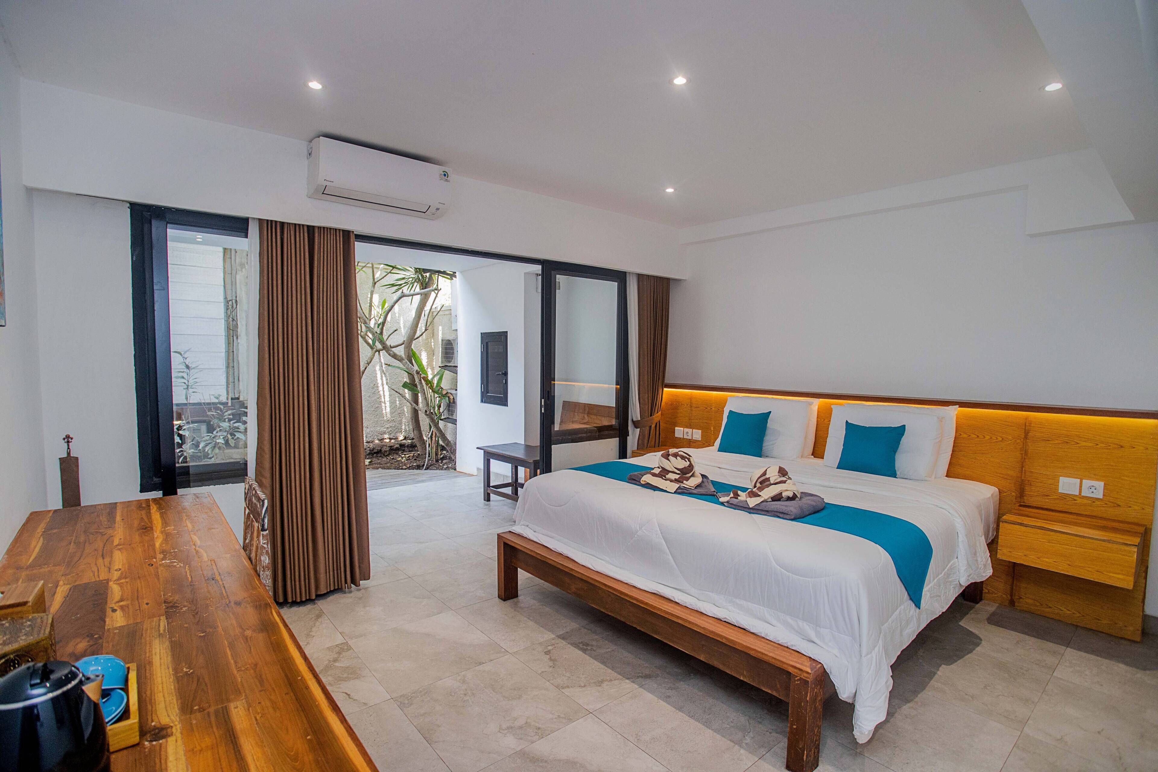 Standard Double Room, Balcony | Desk, free WiFi