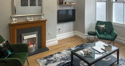 Lakes and Shores Retreat