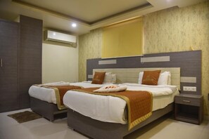 Tabla de planchar con plancha y wifi gratis 