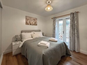 Free WiFi - Rookery Farm Holiday Cottage (Bognor Regis)