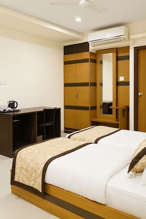 Fer et planche à repasser, Wi-Fi, draps fournis