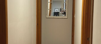 Comfortable 2/3 bedroom home near EIU