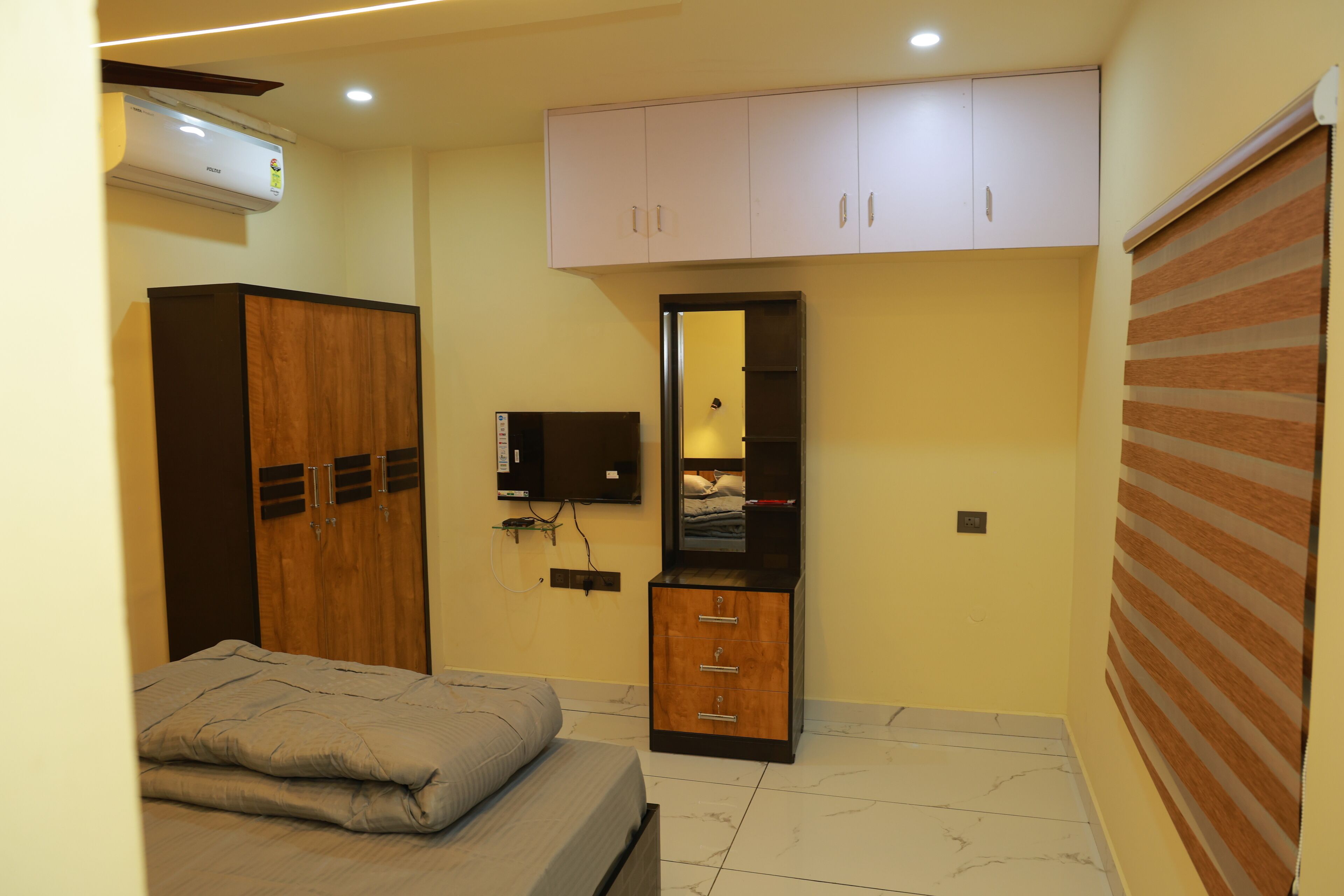 Deluxe Double Room, City View | Free WiFi