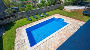 Pool - Villa Gajana 1 by Villas Guide (Gajana)