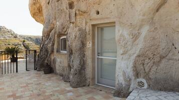 Deluxe Double Room, City View | Exterior detail