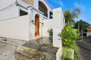 Exterior - Darani Villa by Kozystay - Ungasan (Ungasan)