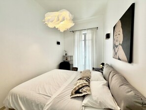 Iron/ironing board, WiFi, bed sheets - Ze Perfect Place - Centre - Durandy - 2 Bdrms - AC (Nice)