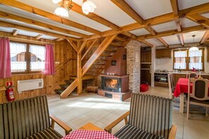 Smart TV, fireplace - Holiday home Naturana Type-A (Dzwirzyno)