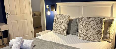 1 soveværelse, strygejern/strygebræt, internetforbindelse, sengetøj