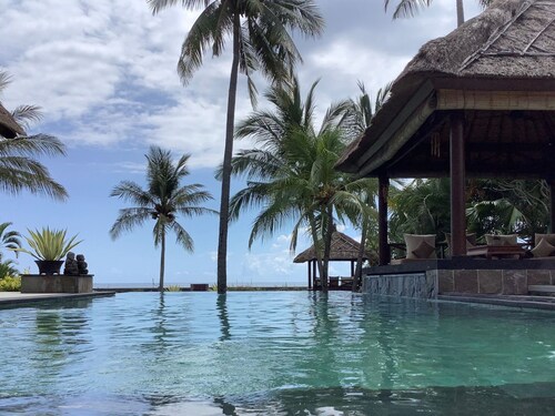 Vakantievilla "Sungai Raja" mit Infinity-Pool by Interhome