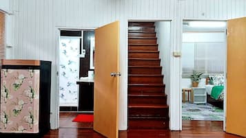 9 Schlafzimmer, Bügeleisen/Bügelbrett, Internetzugang, Bettwäsche