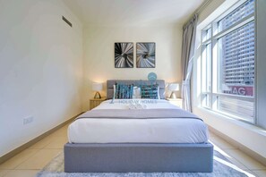 Iron/ironing board, WiFi, bed sheets - Aspin Stylish Burj Views Studio-City View (Dubai)