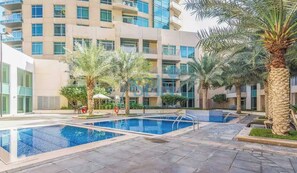 Pool - Aspin Stylish Burj Views Studio-City View (Dubai)