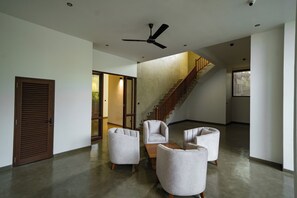 Living area - Adaar Kuchchaveli (Trincomalee)