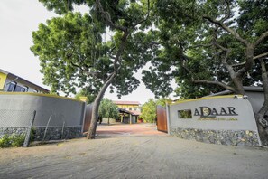 Front of property - Adaar Kuchchaveli (Trincomalee)