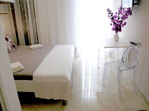 Internet - Wohnung "Dobrila" direkt am Strand by Interhome (Podgora)