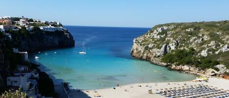 Ubicación cercana a la playa