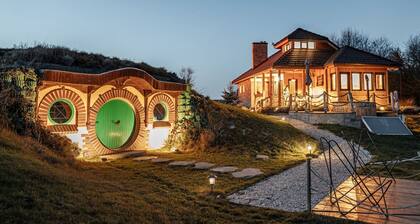 Kleines Haus mit Werkstatt by Interhome