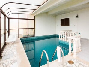 Pool - Terrassenhaus mit privatem Pool in Nazaré by Interhome (Famalicão)