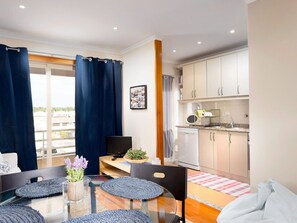 Interior - Meerblick Erste Linie mit 2 Pools 2 by Interhome (Ovar / Praia de Esmoriz)
