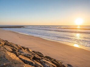 Beach - Meerblick Erste Linie mit 2 Pools 2 by Interhome (Ovar / Praia de Esmoriz)