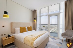 Luxe appartement, balkon, uitzicht op de stad | Een strijkplank/strijkijzer, babybedden (toeslag), gratis wifi