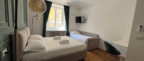 Fer et planche à repasser