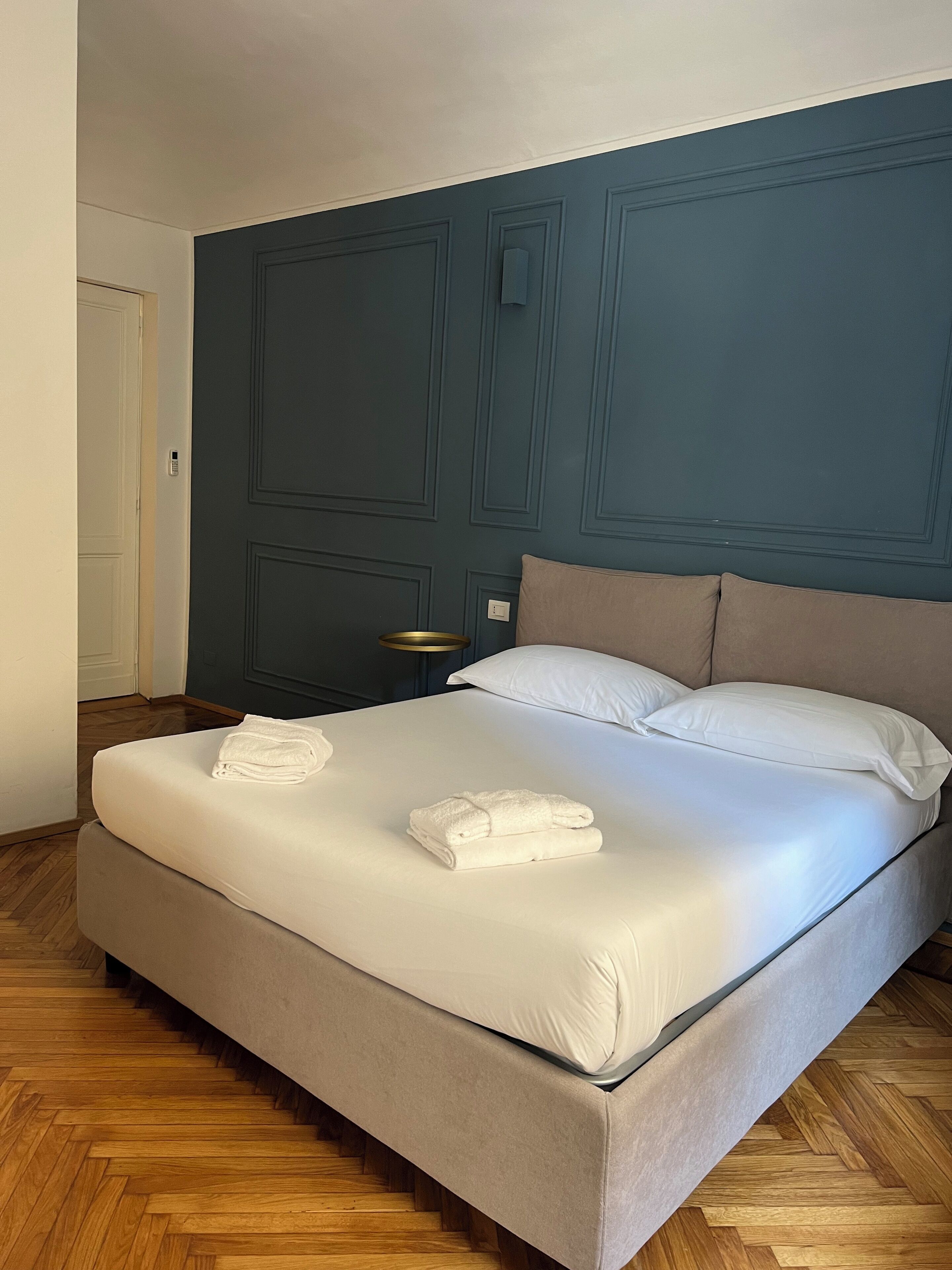 Family Room | Iron/ironing board