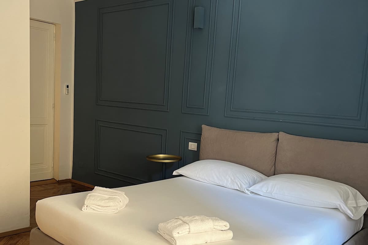 Family Room | Iron/ironing board