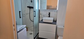 Ducha, secador de pelo