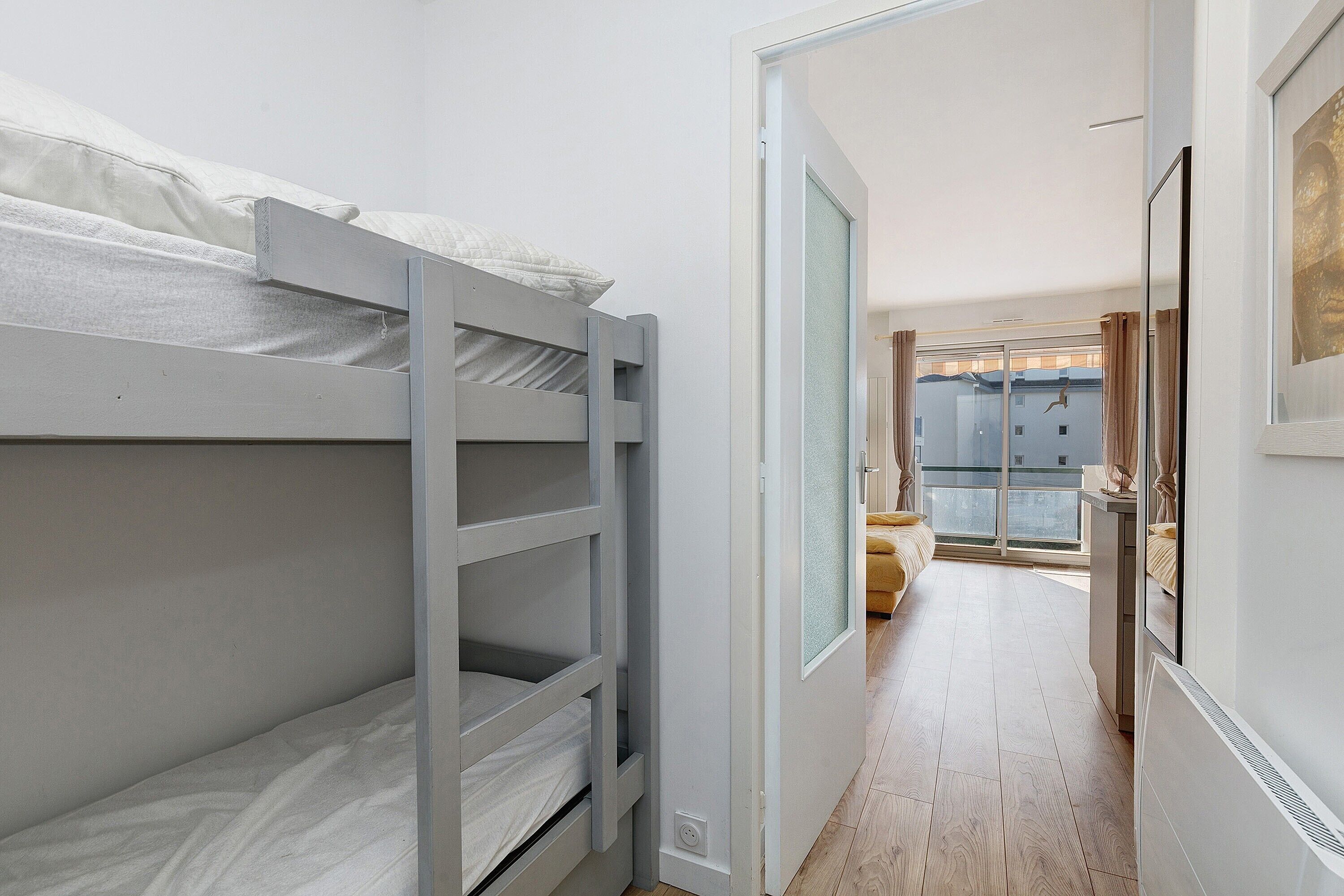 Bügeleisen/Bügelbrett, WLAN