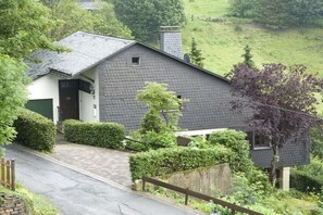Esterni