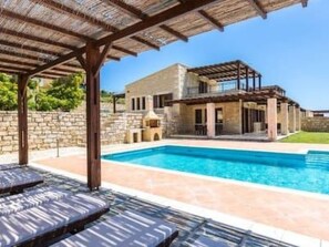 Pool - Villa Lefkogia by Interhome (Agios Vasilios)