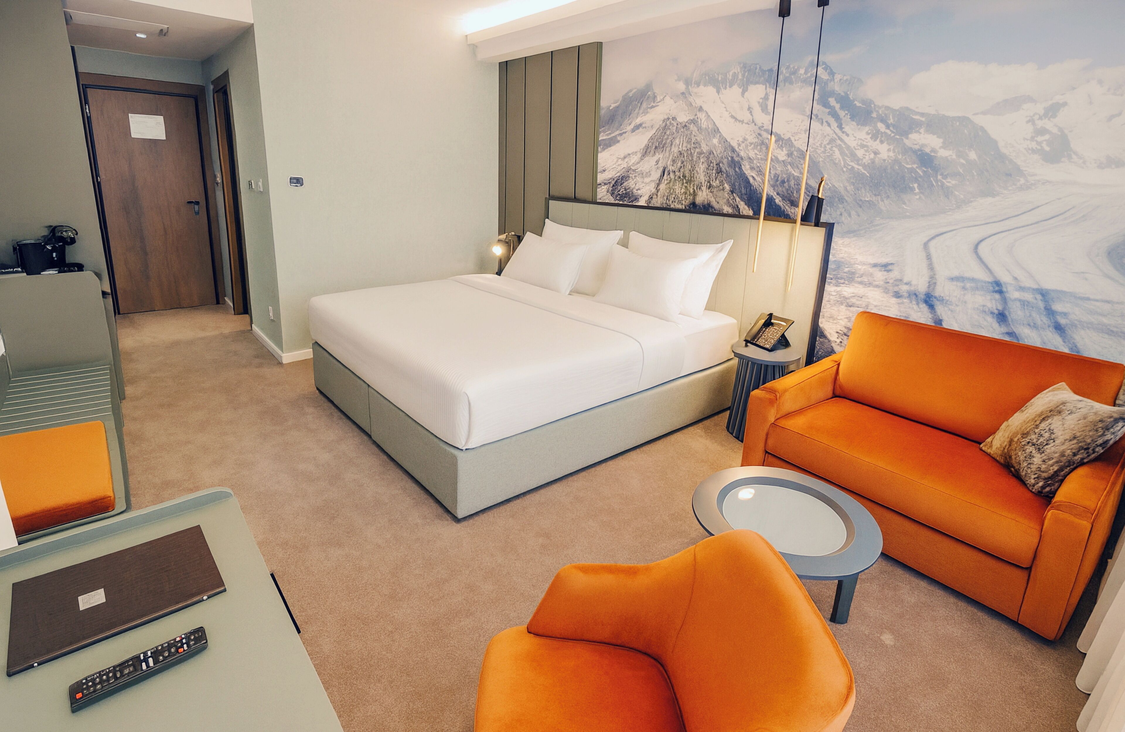 Superior Double or Twin Room, City View | Egyptian cotton sheets, premium bedding, minibar, in-room safe