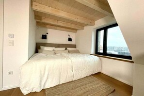 4 bedrooms, travel cot, free WiFi, bed sheets - Luxury holiday home DS11 (Staberdorf)