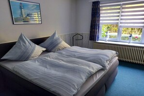 2 Schlafzimmer, Bügeleisen/Bügelbrett, Reisekinderbett, kostenloses WLAN